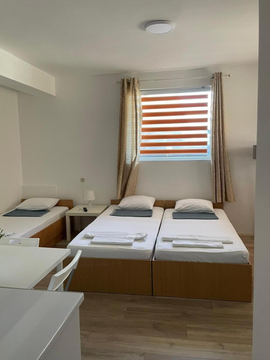 Tiki Apartments Gewgelija Zewnętrze zdjęcie